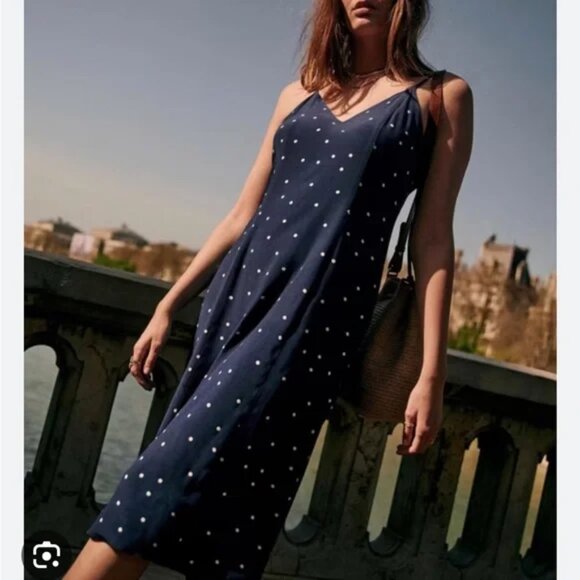 Sezane Dresses & Skirts - Sezane Valeria Dress size 40 NWT